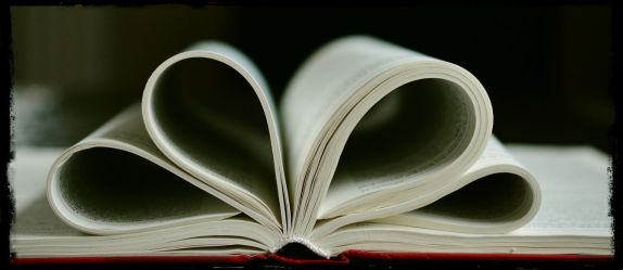 book-2159514_1920_edit