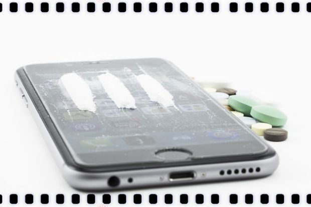 drugs-1889404_1920_edit