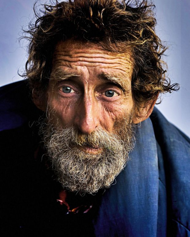homeless-845709_1920 edit