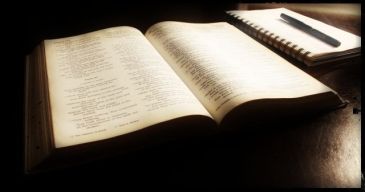 book-2073023_1280 edit