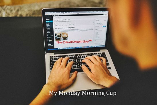 blogging-2620148_1920